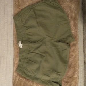 Madewell pull on shorts